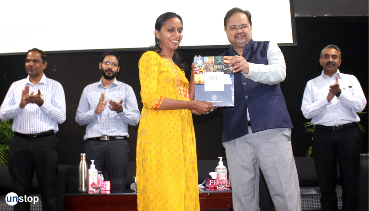 IIM Kozhikode Donates 15,000 Books Worth INR 75 Lakhs To Several Kerala Colleges