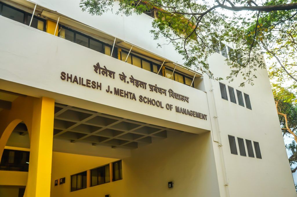 Top 30% bagged INR 28.8 LPA | SJMSOM IIT Bombay Placement Report 2019